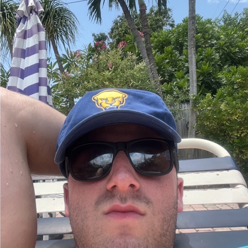 Meet your Posher, Justin